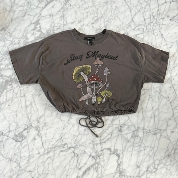 Mushroom Print Women Short Sleeve Crop Tee T-Shirt - Picture 1 of 5